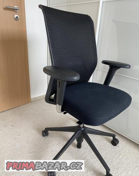 kancelarska-zidle-vitra-id-mesh-pc-25000-zanovni