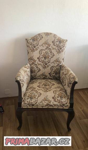 starozitne-kreslo