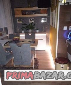 calounene-zidle-2-kusy