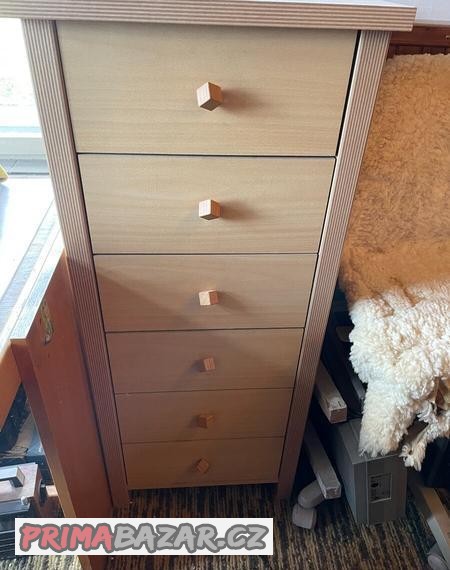 Šuplíková skříňka