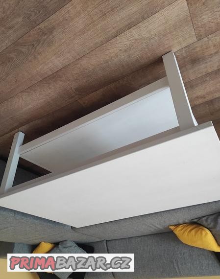 Konferenční stolek Ikea