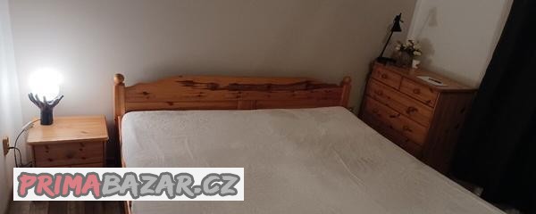 Manželská postel 180200 cm