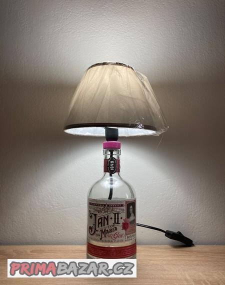 jan-ii-for-maria-pink-gin-lampa