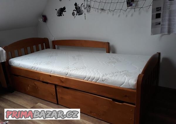 drevena-postel-jednoluzko-90cm-2x-zabrana-2x-zasuvka
