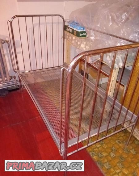 kovova-detska-postel
