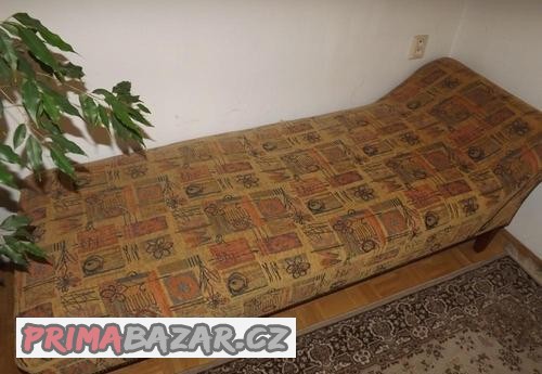 starozitny-divan