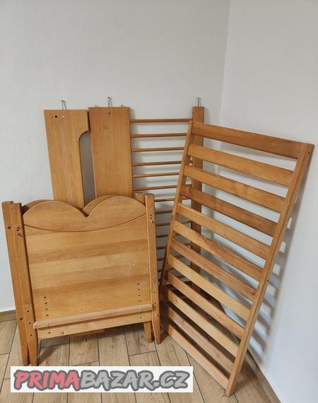 detska-postylka-z-masivu