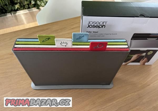 prkynka-desky-joseph-joseph