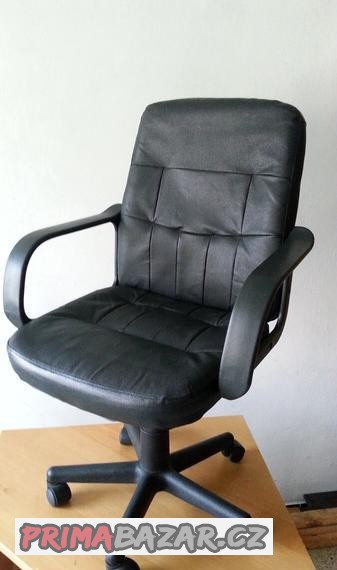 kozene-kancelarske-kreslo-prodam