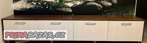 kvalitni-tv-stolek-komoda-ikea-besta