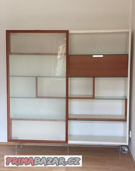 obyvaci-stena-vitrina-sekretar-caligarris