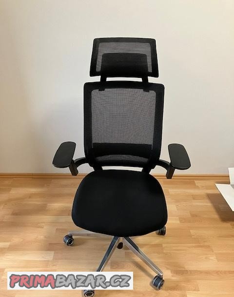 zdravotni-zidle-adaptic-comfort-pro-aktivni-sezeni