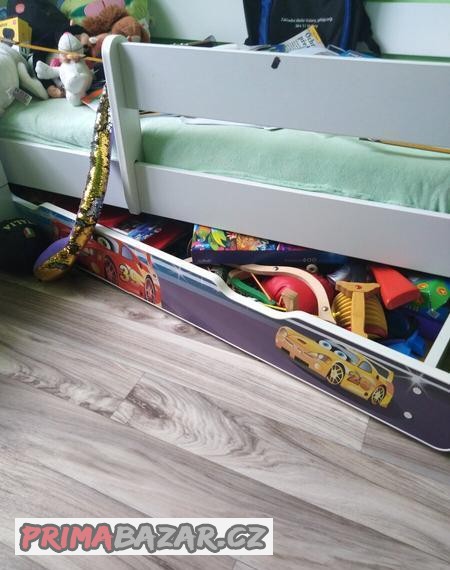 detska-postylka-s-perinakem