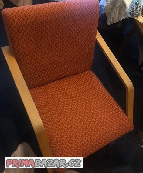 retro-kresla-od-navrhare-j-smidka
