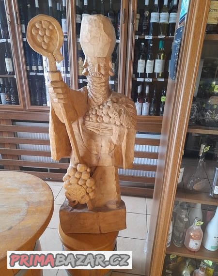 drevena-socha-sv-urban-patron-vinaru