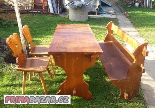 selsky-stul-lavice-dve-zidle