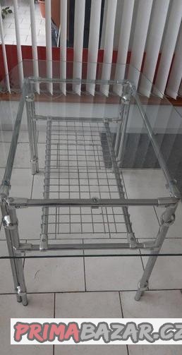 Zakázkový stůl tvrzené sklo / nerez