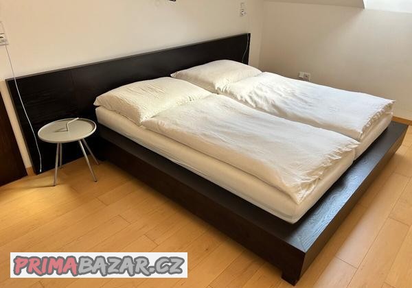 dubova-postel-z-masivu