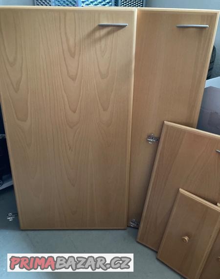 Dveře k nábytku