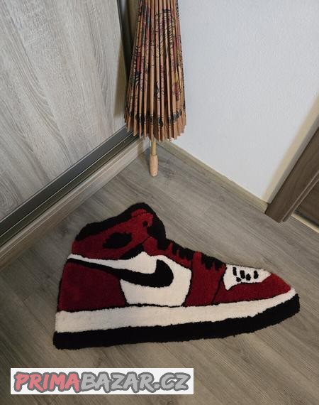 aj1-rucne-vyrobeny-koberec