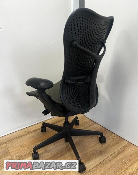kancelarska-zidle-herman-miller-mirra-full-option-butterfly