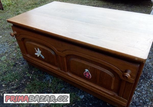 drevena-komoda-2-ks