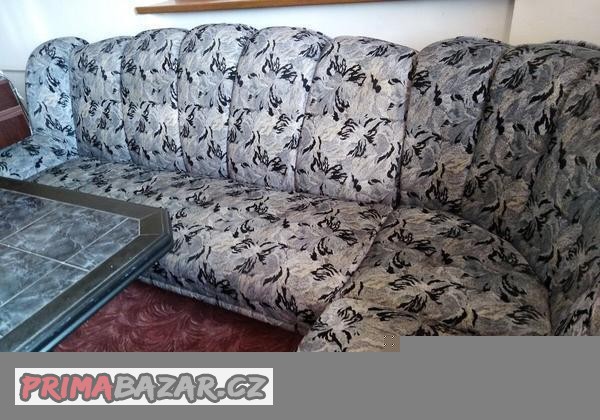 prodam-rohovou-sedacku