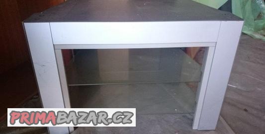 nabytek-skrinky-komoda-stolek-pod-tv-tv-a-jine