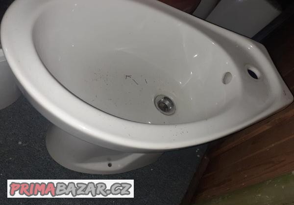 koupelnovy-bidet