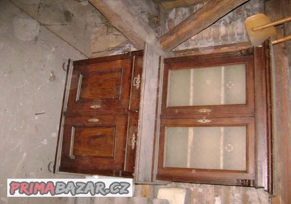 prodam-starou-kuchynskou-skrin-z-masivu