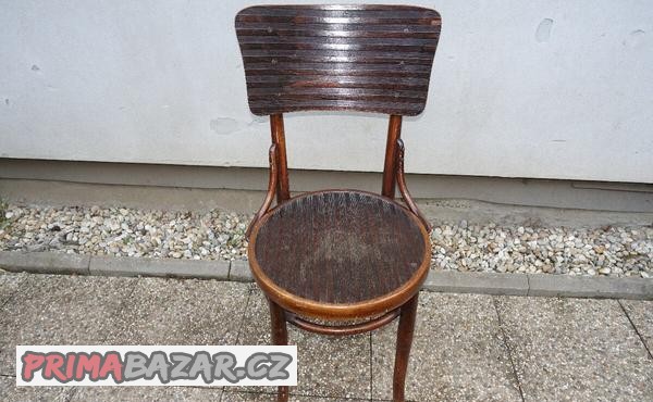 krasna-stara-zidle-thonet