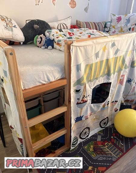 detska-postel-kura