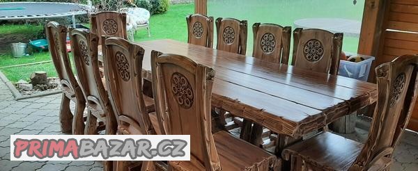 Drevený stôl 200×100cm vrátane 10kus.stoličk.
