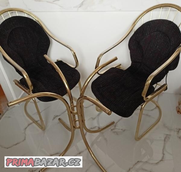 prodam-3-kovove-zidle-a-nozku-od-stolu