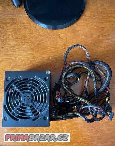 pc-zdroj-corsair-vs450