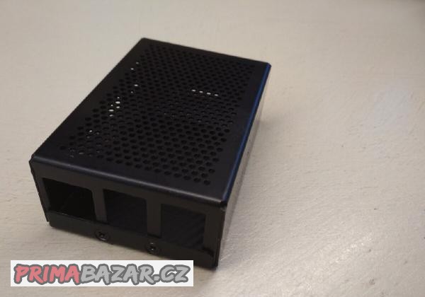 raspberry-2-3-krabicka-plech