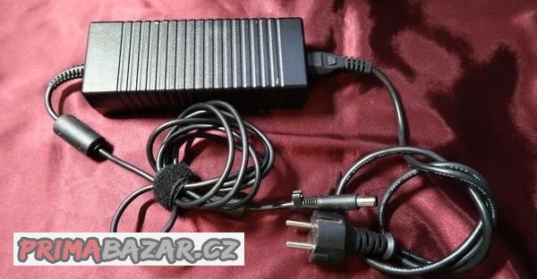 zdroj-adapter-hp-481420-001-a-002-135w-19-5v-5mm
