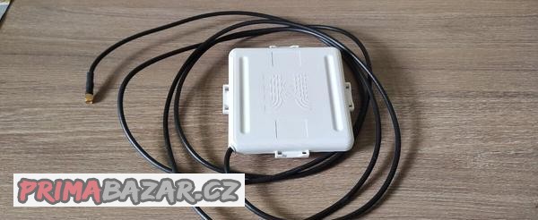 jirous-panelova-antena-jpa-9-s-drzakem