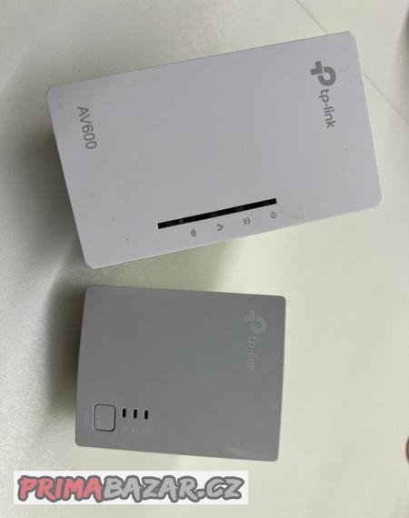 powerline-adaptery-tp-link-tl-wpa4220kit