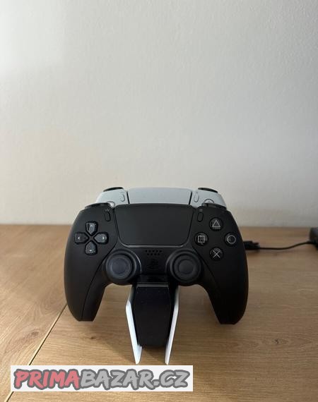 PlayStation 5 Digital Edition (verze slim)+ 2x ovladač.