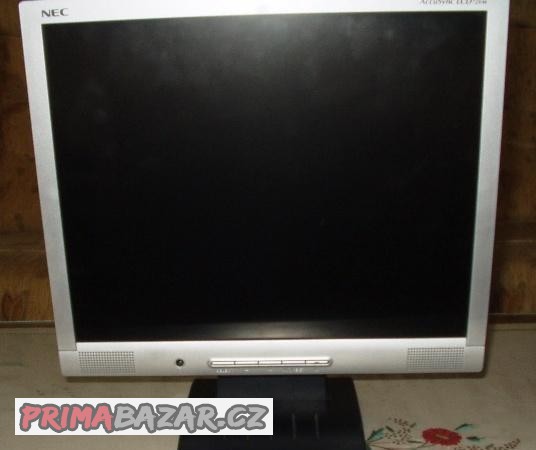 starsi-plne-funkcni-monitor