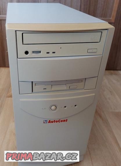 historicky-retro-pocitac-autocont-z-roku-2001