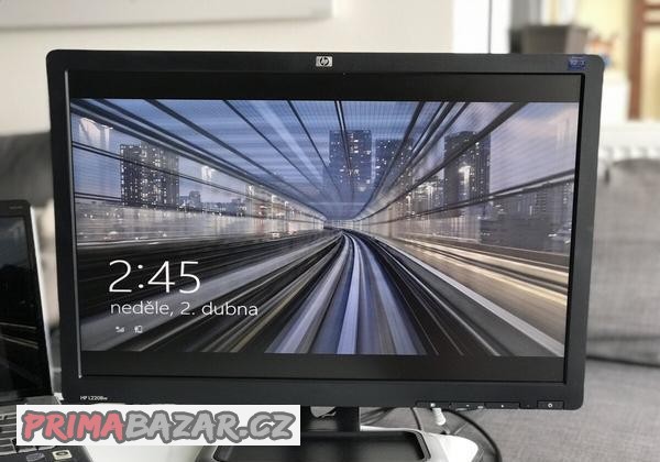 sirokouhly-22-monitor-l2208w