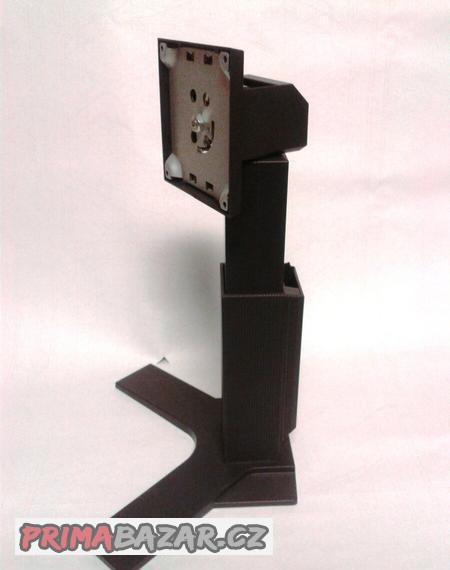 stojan-k-pc-monitoru