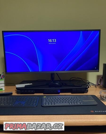 34-samsung-s34j550