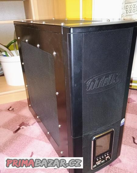 atrix-case-pocitacova-skrin