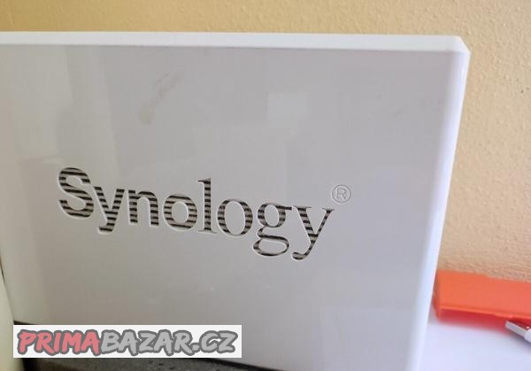 synology
