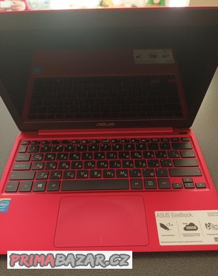 Asus X205TA