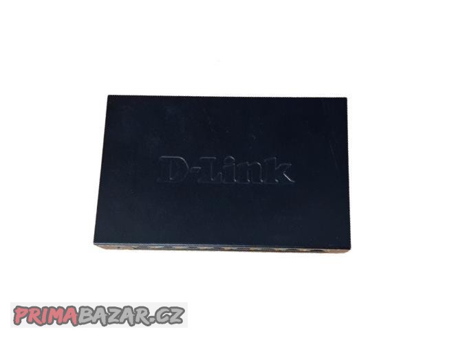 d-link-switch-8-portu-model-dgs-108-nekompletni-inzerat