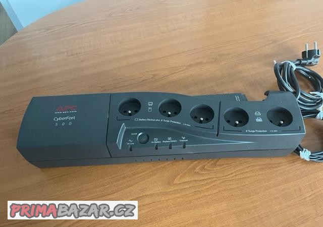 zalozni-zdroj-cyberfot